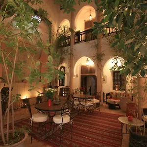 ** Riad Akush Marruecos