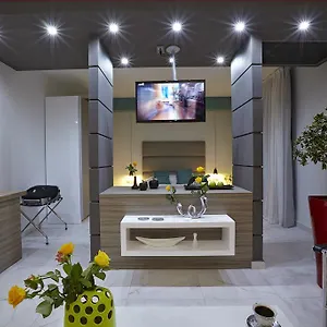 https://sokratis-hotel.hotelschalkidiki.net